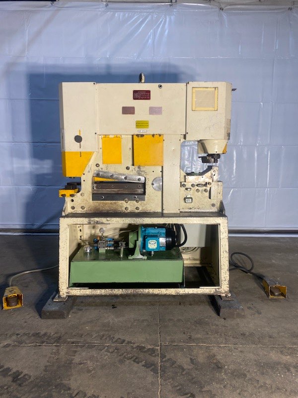 77 Ton  Geka Hydracrop 70 Hydraulic Ironworker